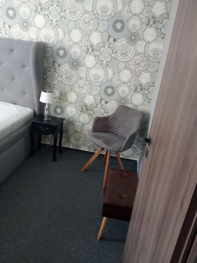 Hotel de apartamente Varalja *